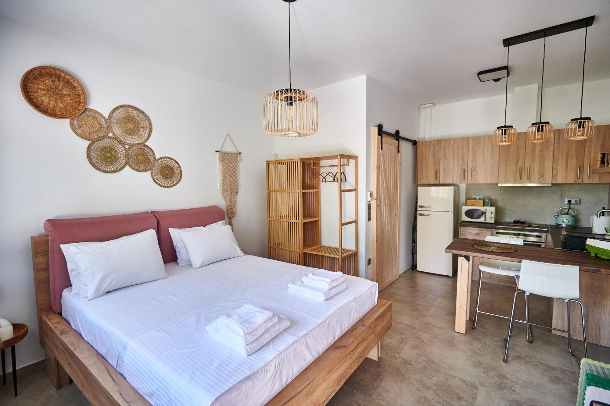 The Lemon House Apartment Artemida  Bagian luar foto