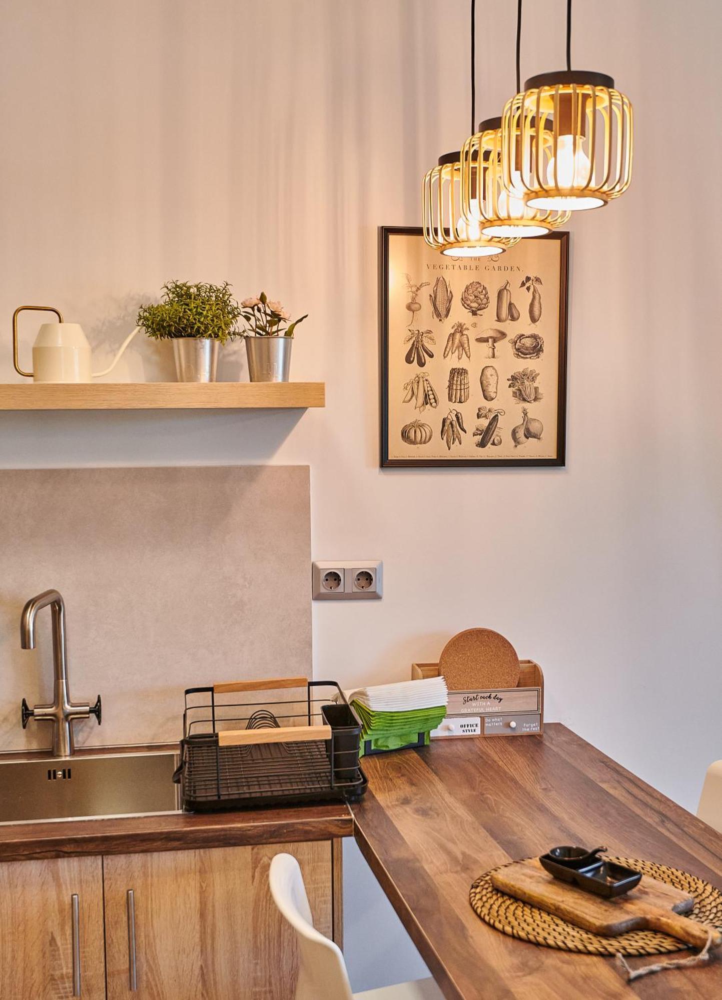 The Lemon House Apartment Artemida  Bagian luar foto